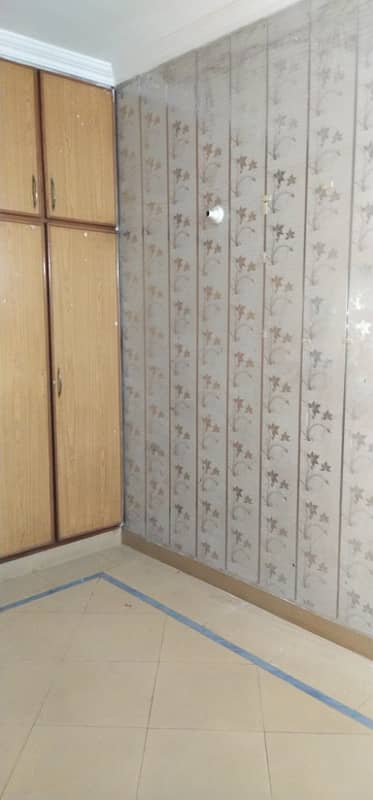 Wapda Town E2 Black 10 Marla Upper Portion Available For Rent 0