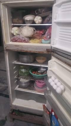 Dawlance Refrigerator for Sale 8/10 Condition