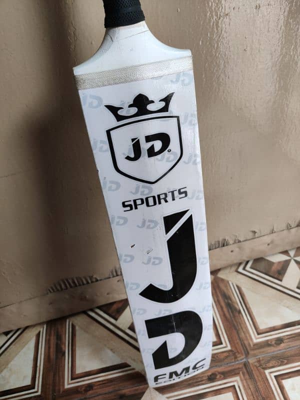 JD TAPE BALL BAT 2