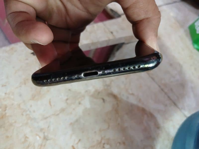 I PHONE X, PTA APPROVED, black colour,All okay 5