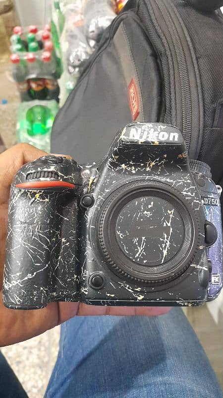 Nikon D750 Body Only 0