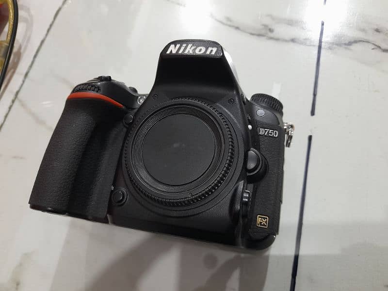 Nikon D750 Body Only 7