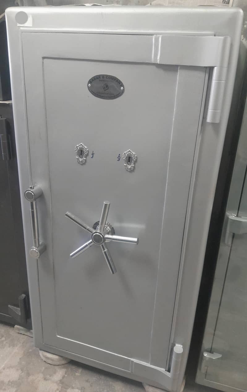 Locker & Steel Safe 3