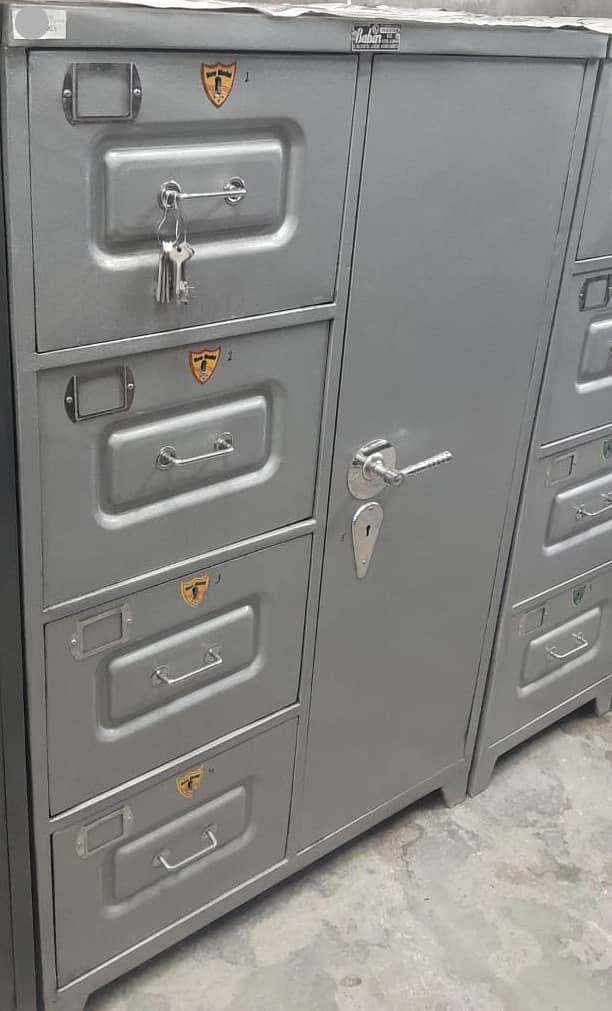 Locker & Steel Safe 8