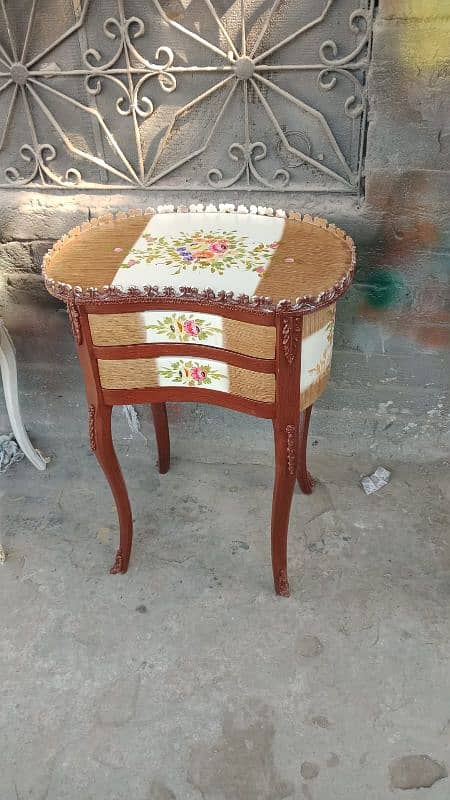 Exquisite Hand-Painted Wooden Accent Table - Timeless Elegance 3