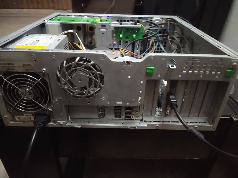 hp z400 gaming PC 4