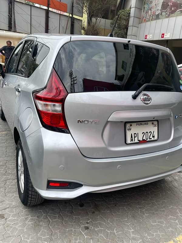 Nissan Note E Power 2019 model 3