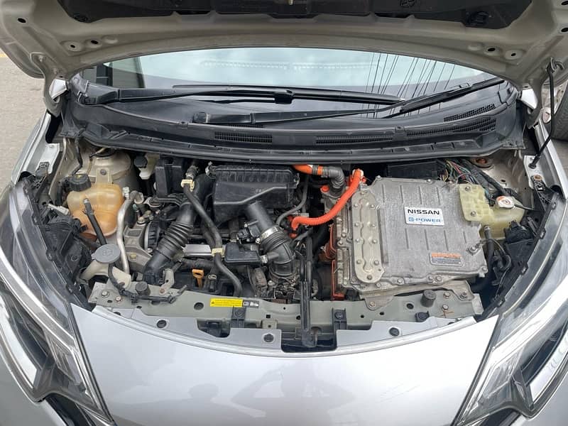 Nissan Note E Power 2019 model 5