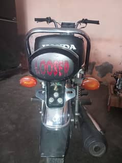 Honda CG 125 2023