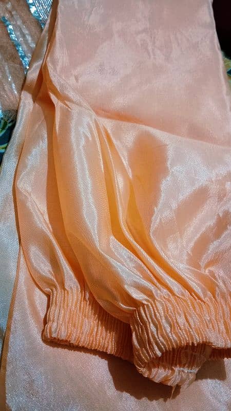 NEW PEACH MAXI MEDIUM SIZE. 1