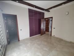 10 MARLA UPPER PORTION FOR RENT IN PARAGON CITY LAHORE