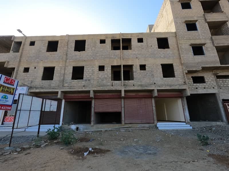 Ghaffar Heights 01 Flats Available on Main 100ft Wide Road 2