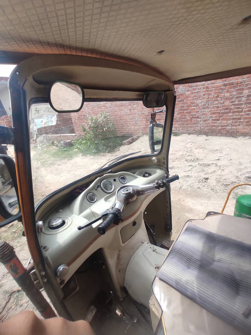 Siwa Modified auto Rickshaw 2016 modle fresh condition 3