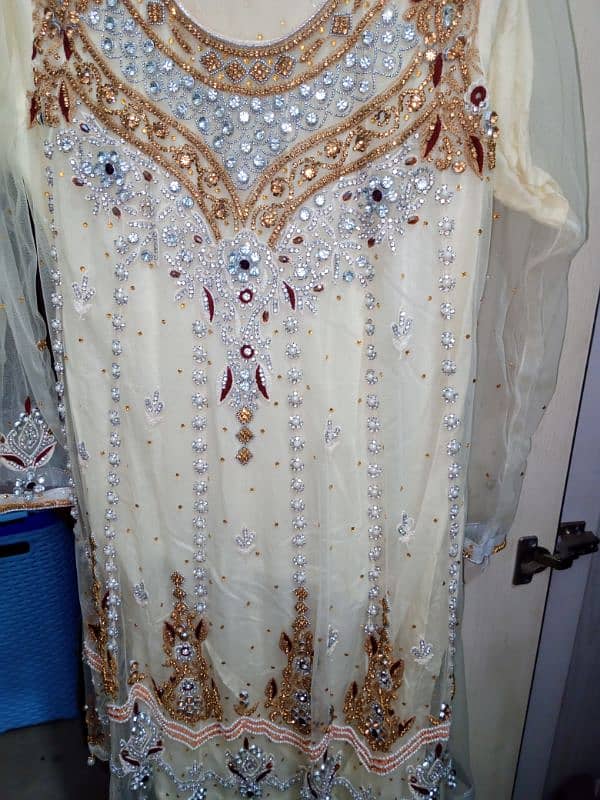 net frock banrsi trousar 1