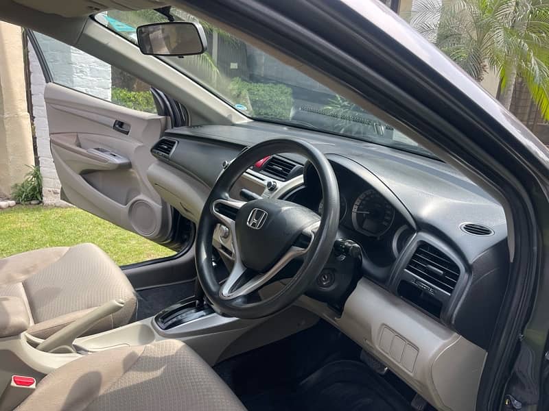 Honda City IVTEC 2019 first hand orginal condition Apna name se in DHA 15