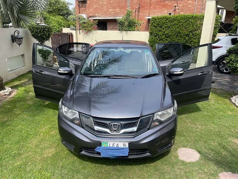 Honda City IVTEC 2019 first hand orginal condition Apna name se in DHA 17