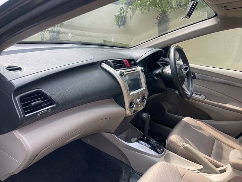 Honda City IVTEC 2019 first hand orginal condition Apna name se in DHA 19