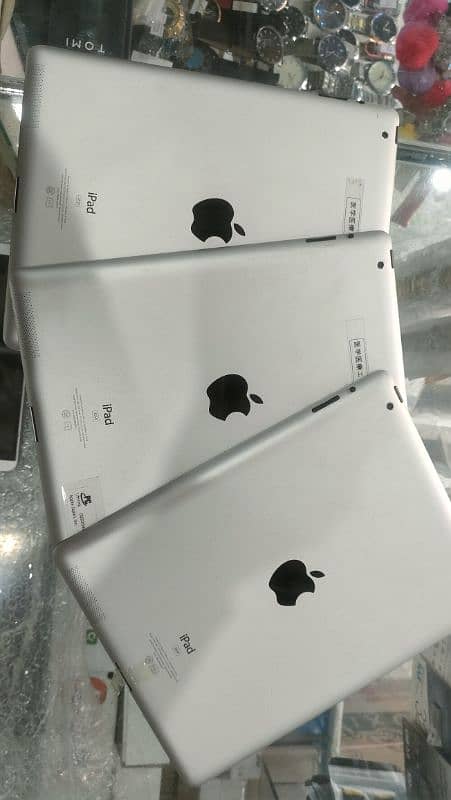 Apple IPad 2 Second Generation 32 GB 0