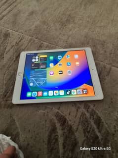 ipad 5th generation 32gb with box