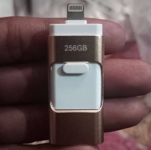 usb for iphone and Android 1