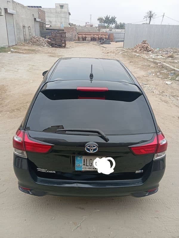 Toyota Corolla Fielder 2015 3