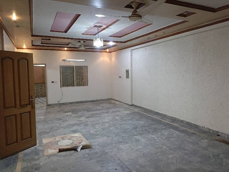 10 Marla 1st Portion For Rent Near Meezan Bank 2