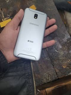 Samsung j5