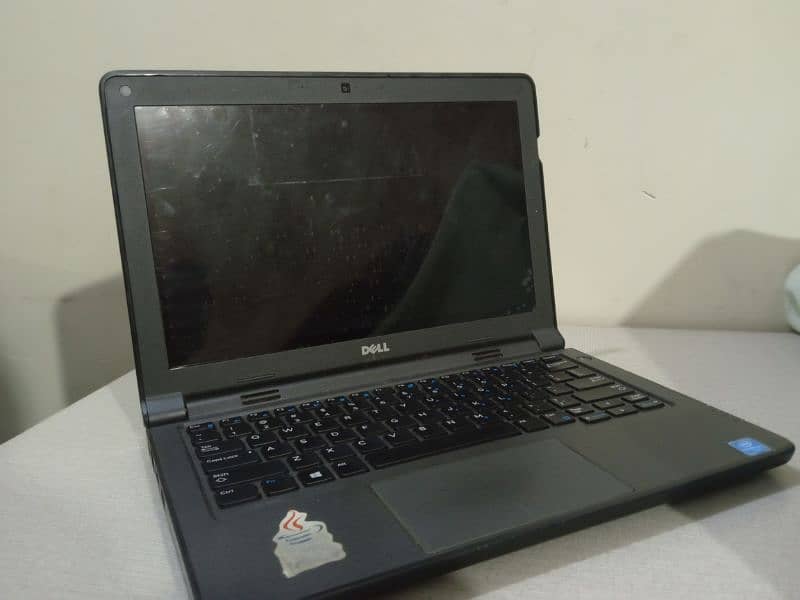 Dell latitude 3160  touch screen 6th generation notebook 2