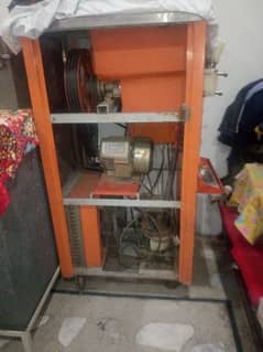 For sale 14 Chembr Machine hai pital ki madhaani  Boht zabrdast hai.