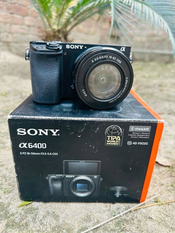 SONY a6400 & Sony a6500 with 18/50 2.8 sigma 16Mm 1.4 30mm 1.4 2