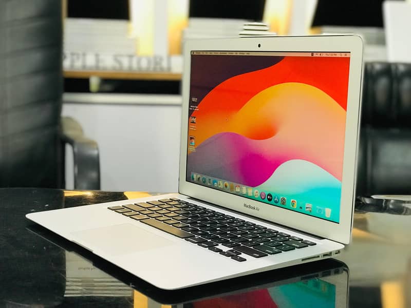 Apple Macbook Air 2017 Core i5 0