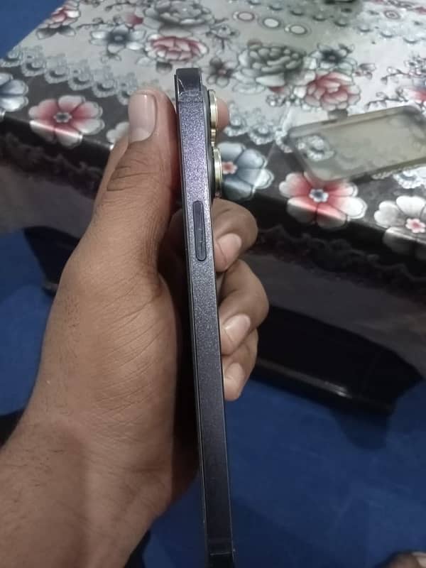 IPHONE 14PROMAX WITH BOX NON PTA BACK CHANGE 88BH 9