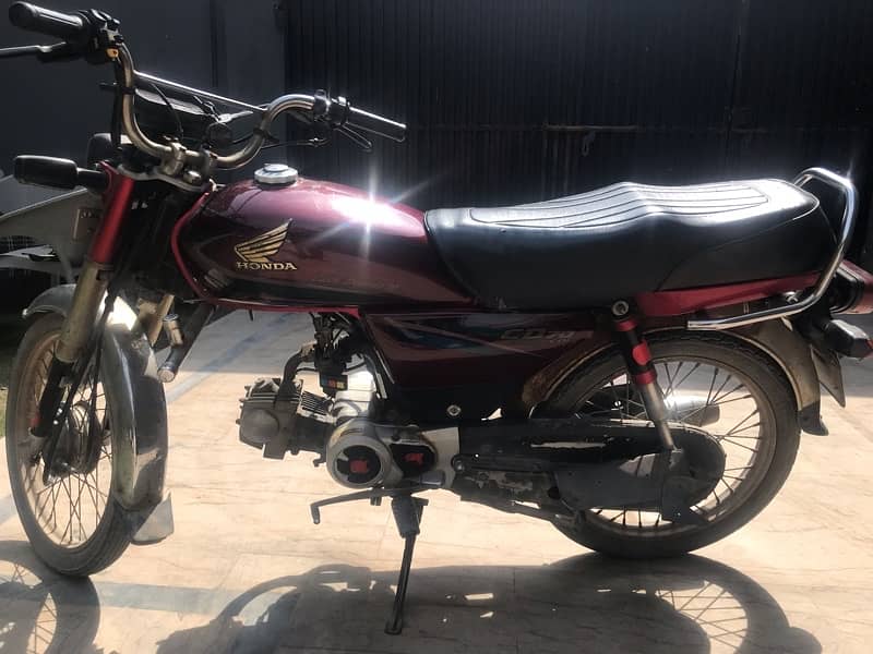 HONDA CD 70 2016 3