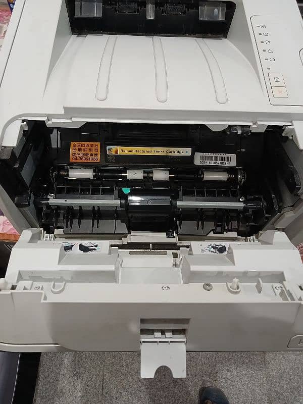 HP Lase Jet Printer P2035 3