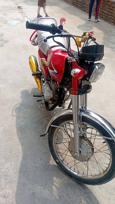 Honda 125 new condition 1