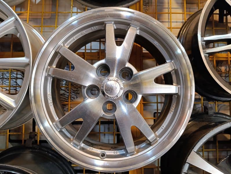 Imported Alloy Rim 12to15 size Alto,Mehran,Coure,belta,Liana etc. 13