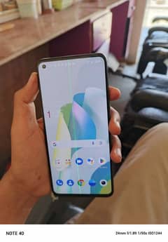 oneplus 9 5G 10 by 10 condition bus halki si line he