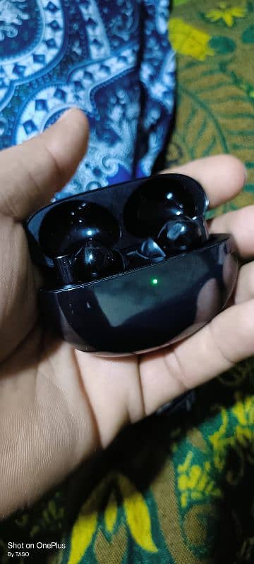 REALME BUDS AIR 5 PRO 1