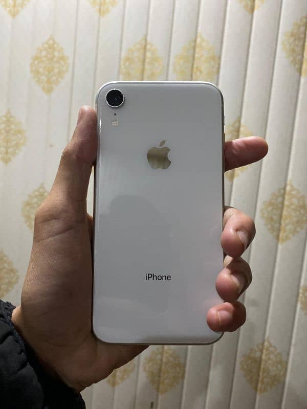 iPhone XR for urgent sale 0