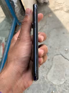 iPhone X bayeepas 64 gb