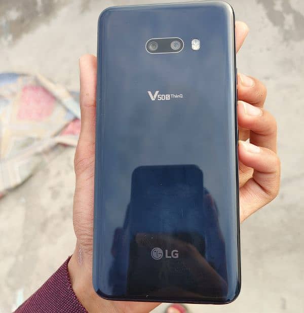 LG v50s Thinq 5G 1