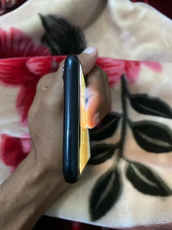 Iphone XR (fix price) 1