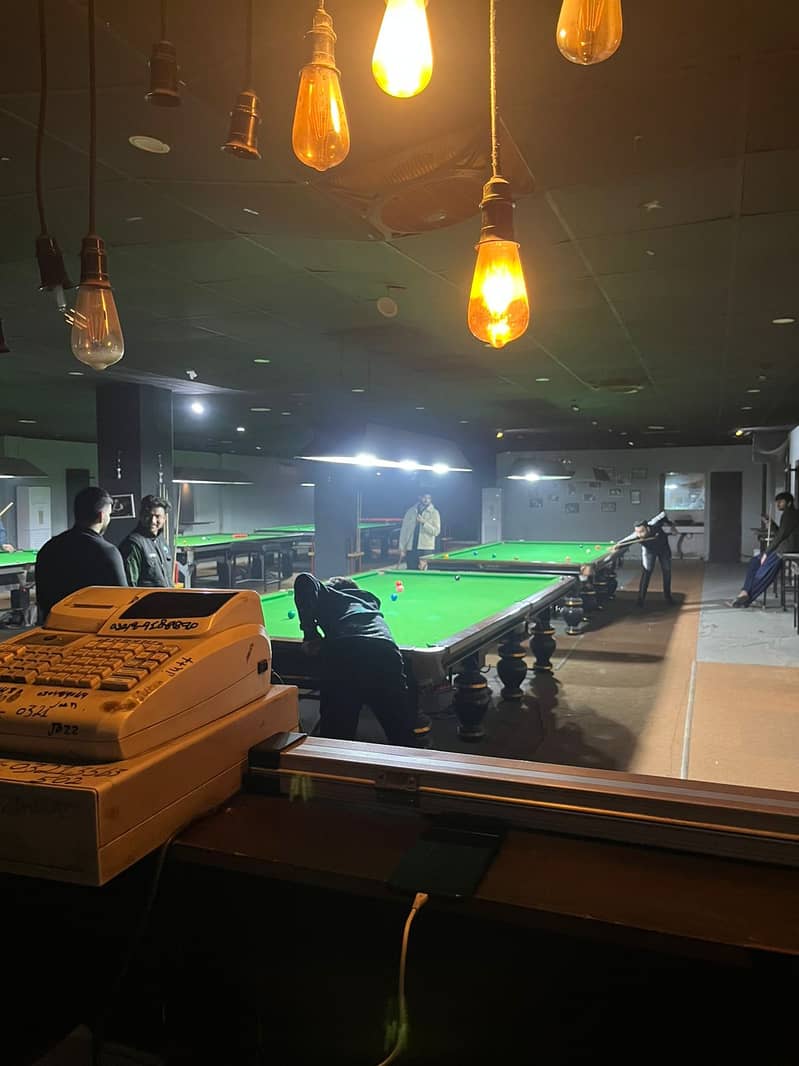 Snooker Table for sale / Full Snooker Club for sale 9