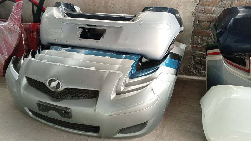 vitz parts had light bamper Ac panel all body parts available 14