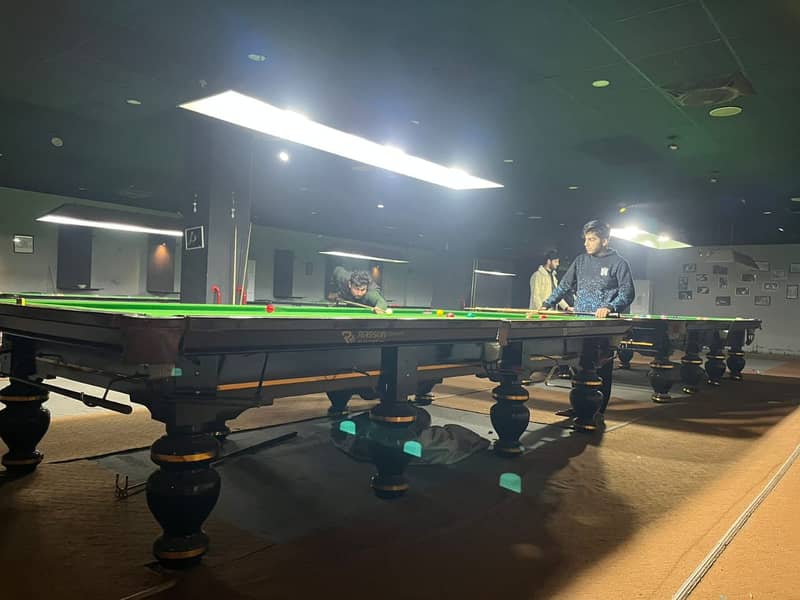 Snooker Table for sale / Full Snooker Club for sale 17