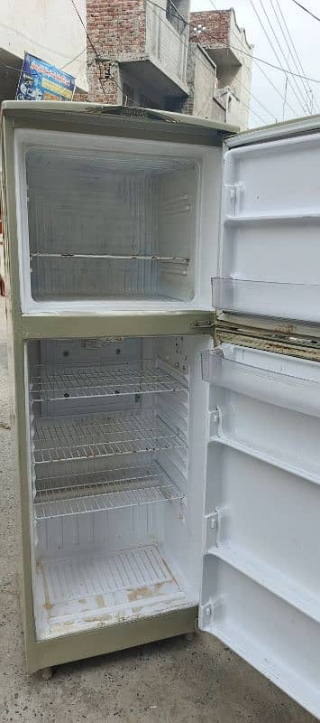 waves refrigerator for sale 4