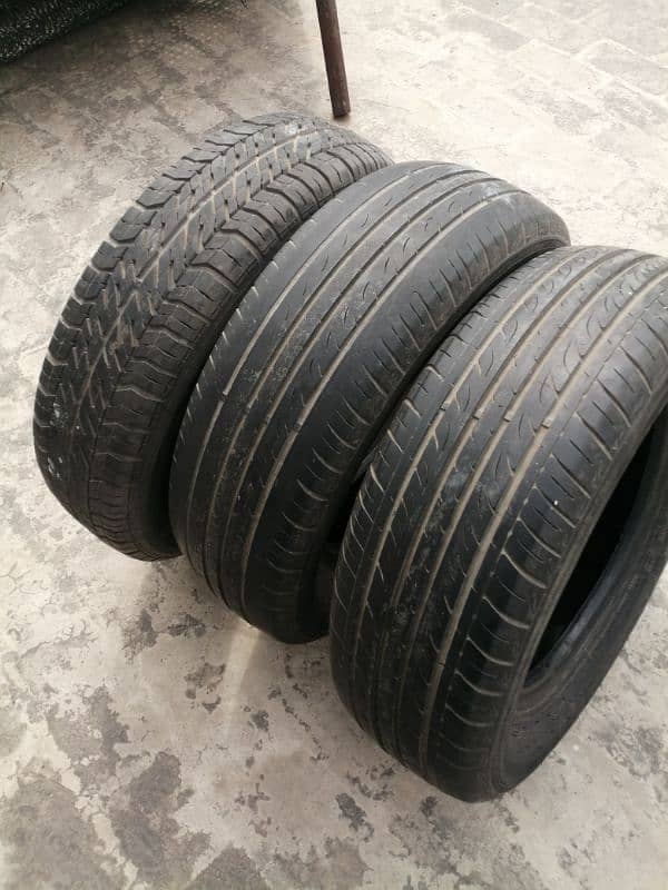 175.70. R13 tyre good condition 3