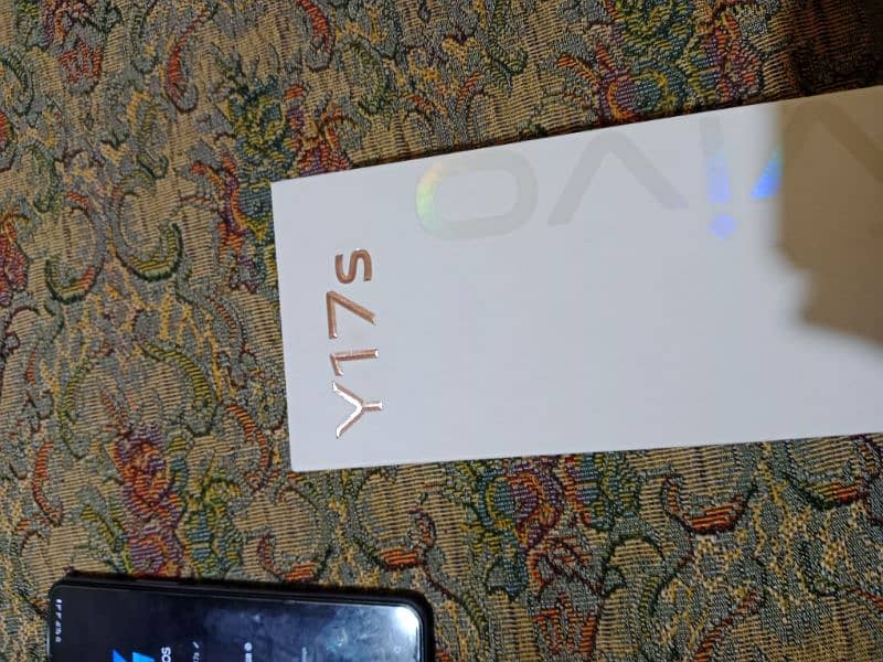 vivo y 17s for sell good condition 10/10 contact number:03017432467 3