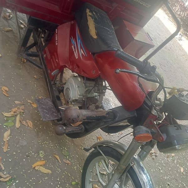 Lodar Rickshaw Urgent For Sale Kanal Burg Multan Road. 4