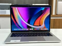 MacBook Pro 2018 | 13 inches | Intel Core i7 | 16GB With 512 GB